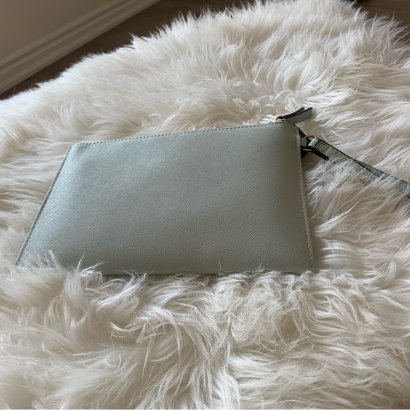 GUESS!! Guess wristlet! - Picture 5 of 6